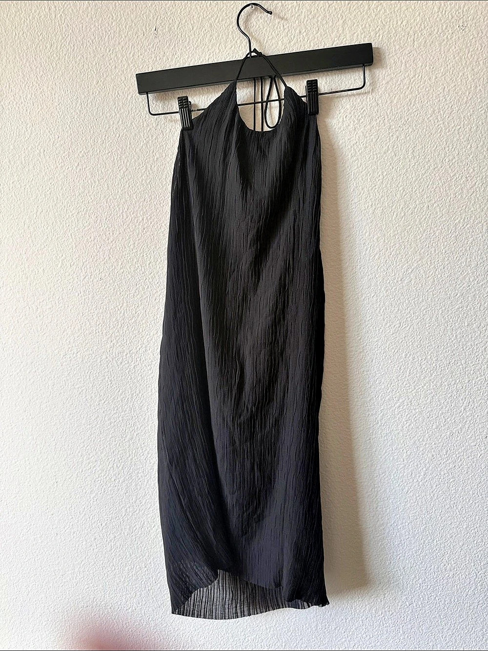 Banana Republic Pleated Midi Halter Dress in Black Size 4 Like New